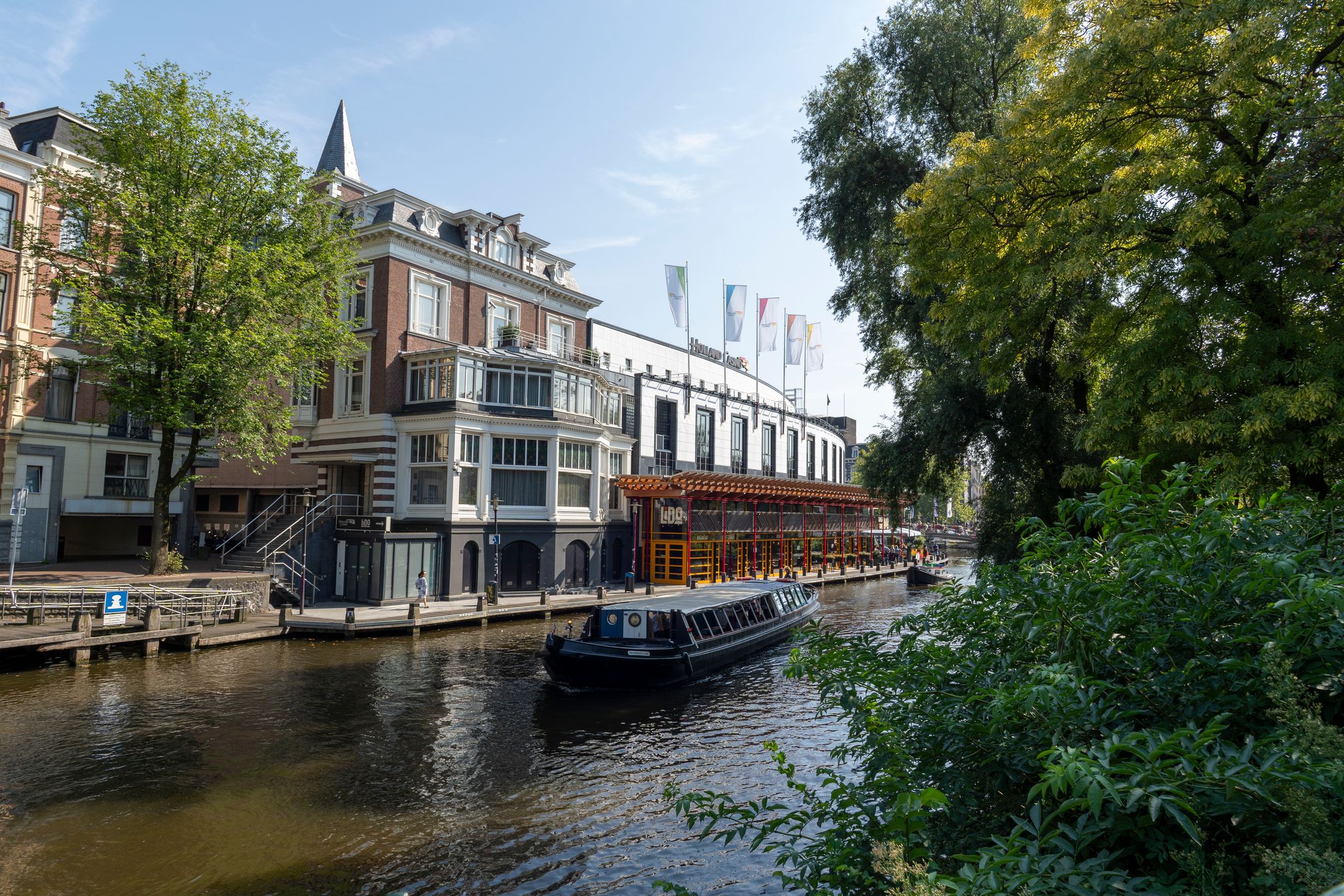 Renovated Double Upper Apartment with 2 Bathrooms near Vondelpark — 40