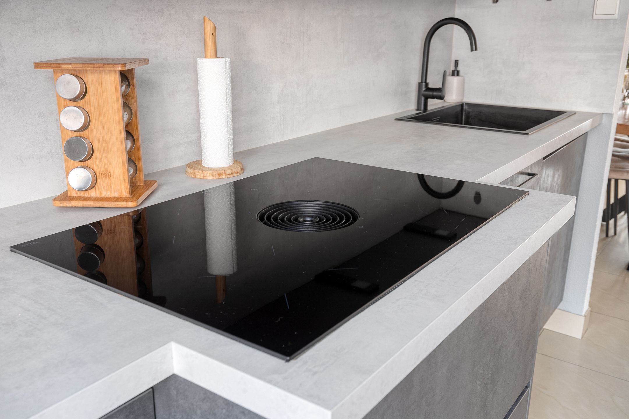 Spacious and Move-in Ready Family Home with Modern Features and Solar Panels in Lelystad — 18