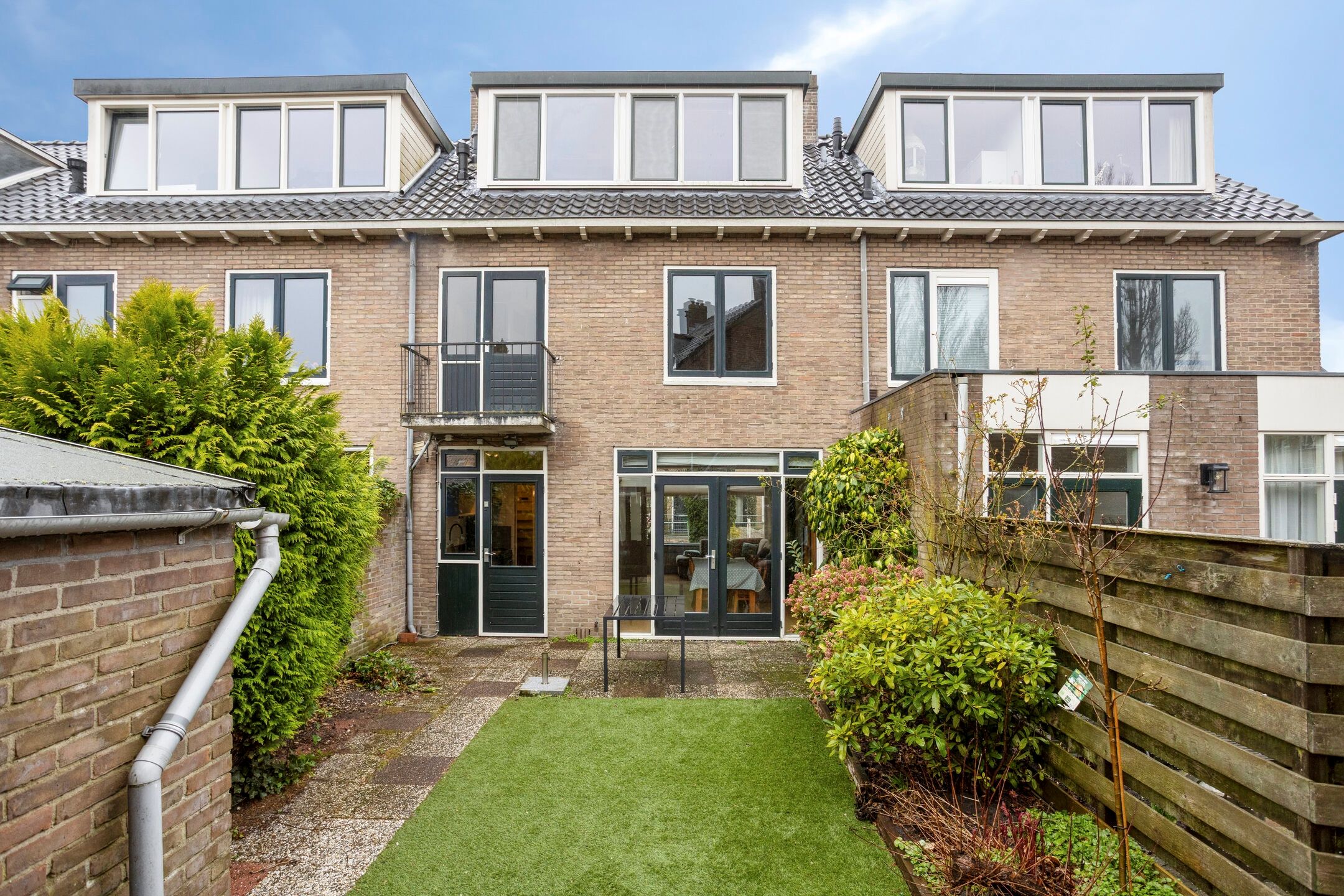 Buying a house in The Netherlands., Hoofdstraat 81