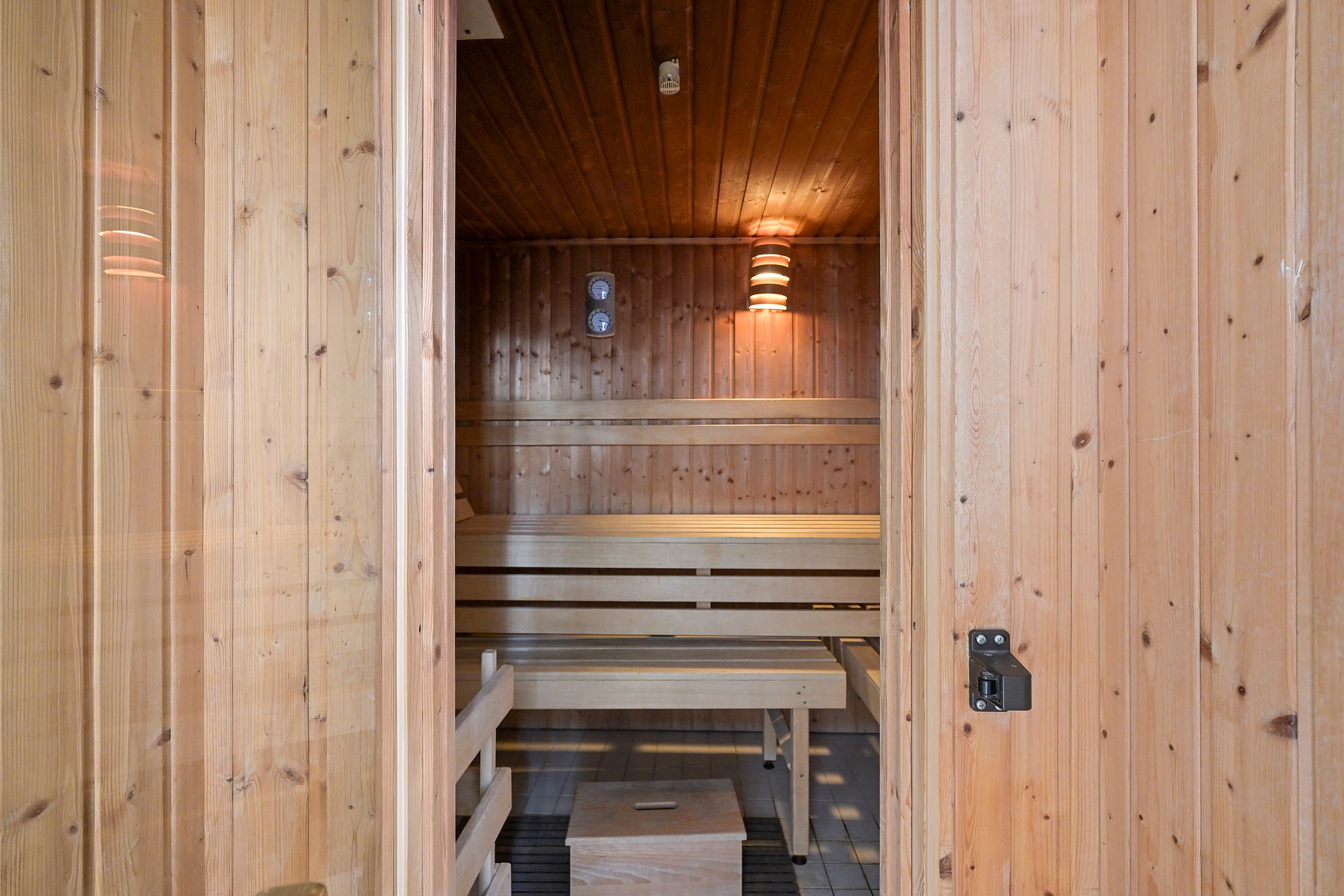 Photo 48 of Nieuwe Parklaan 14