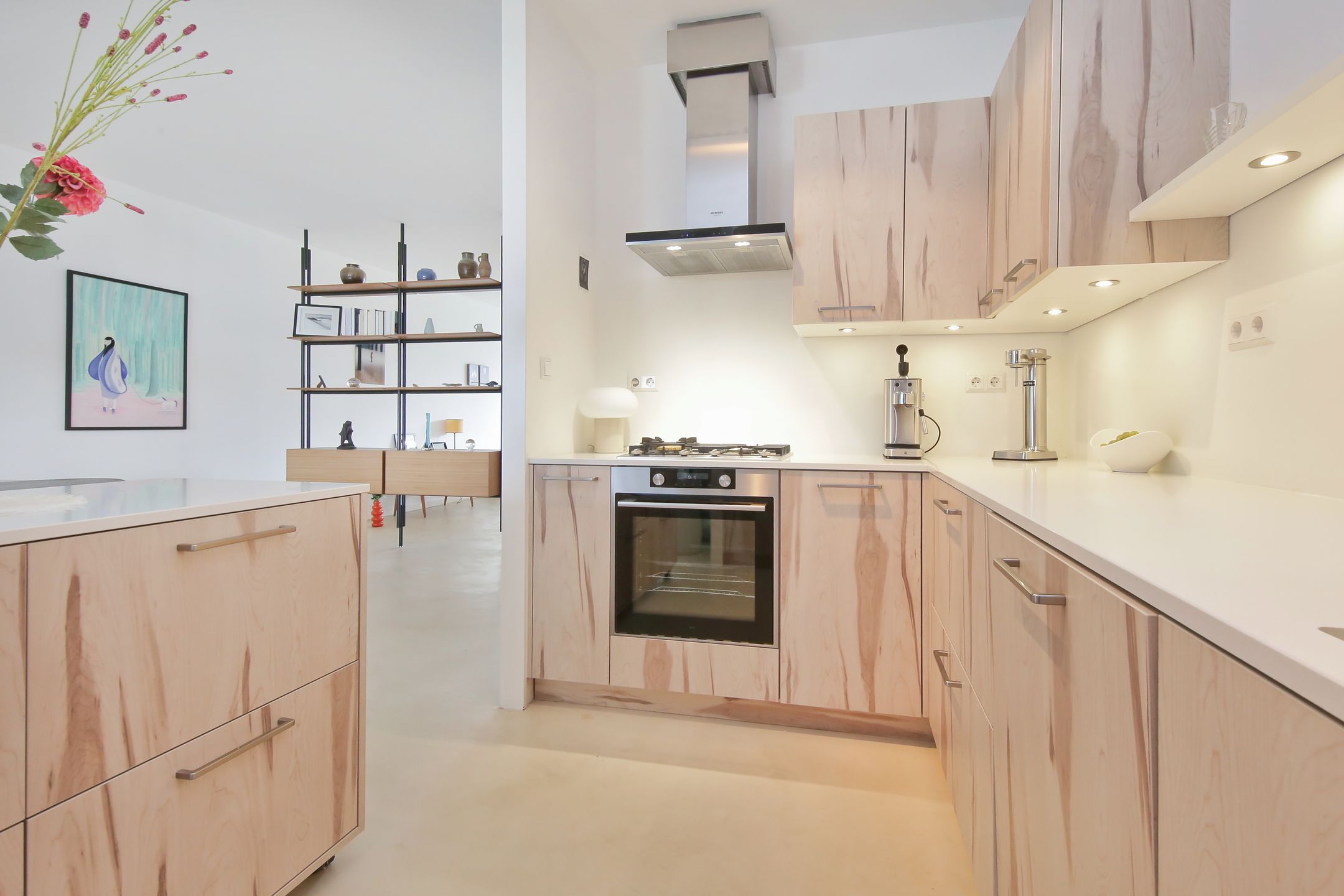 Stylish and Exceptionally Spacious Apartment with High-Quality Finishes in a Characteristic Barracks Complex — 23
