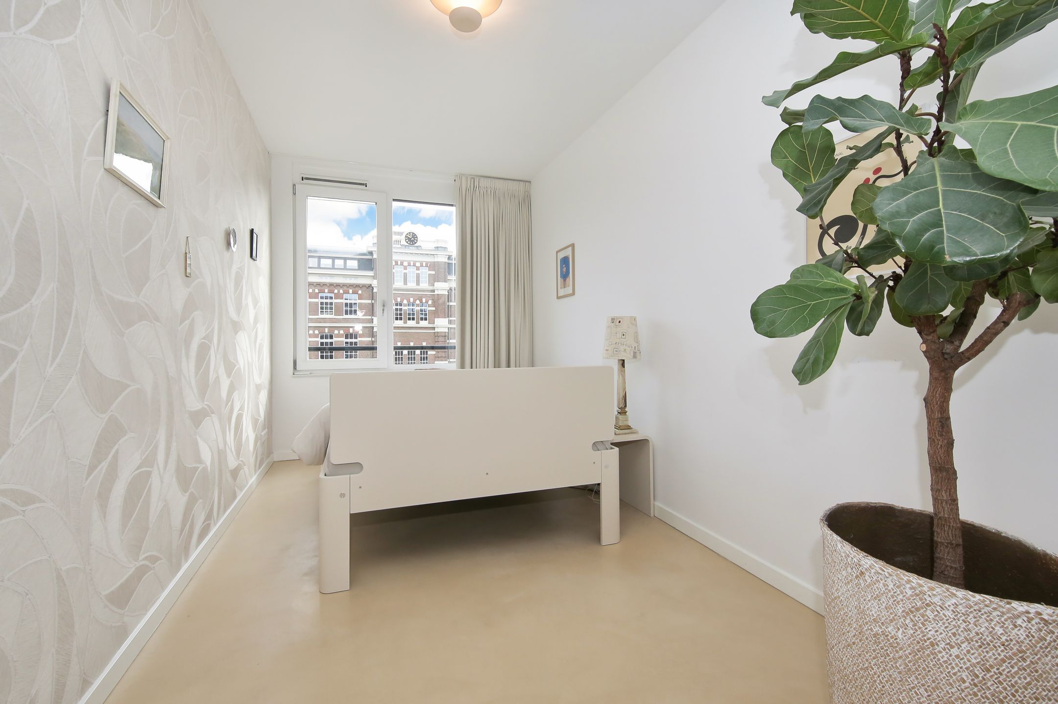 Stylish and Exceptionally Spacious Apartment with High-Quality Finishes in a Characteristic Barracks Complex — 45