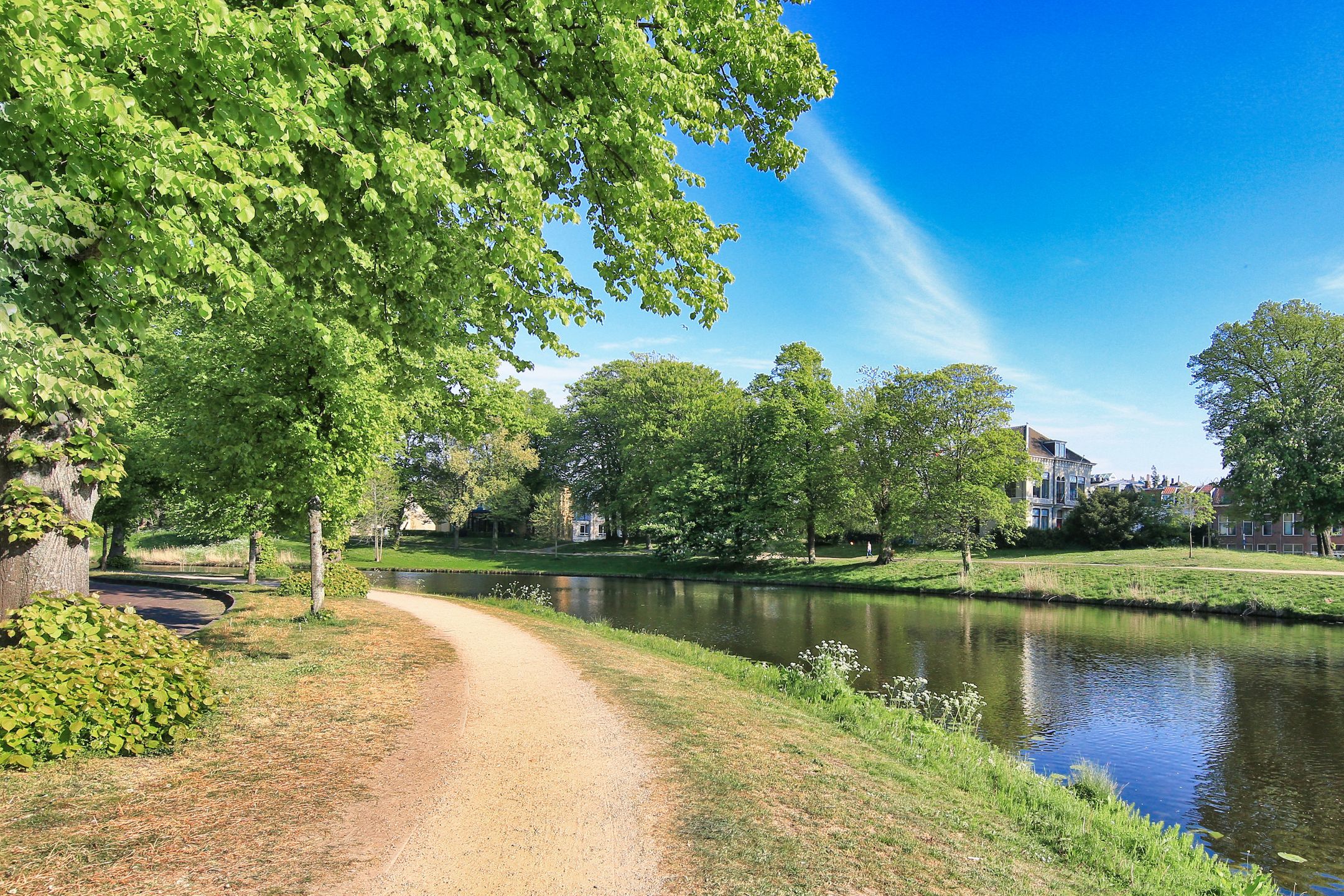 Stylish and Exceptionally Spacious Apartment with High-Quality Finishes in a Characteristic Barracks Complex — 63