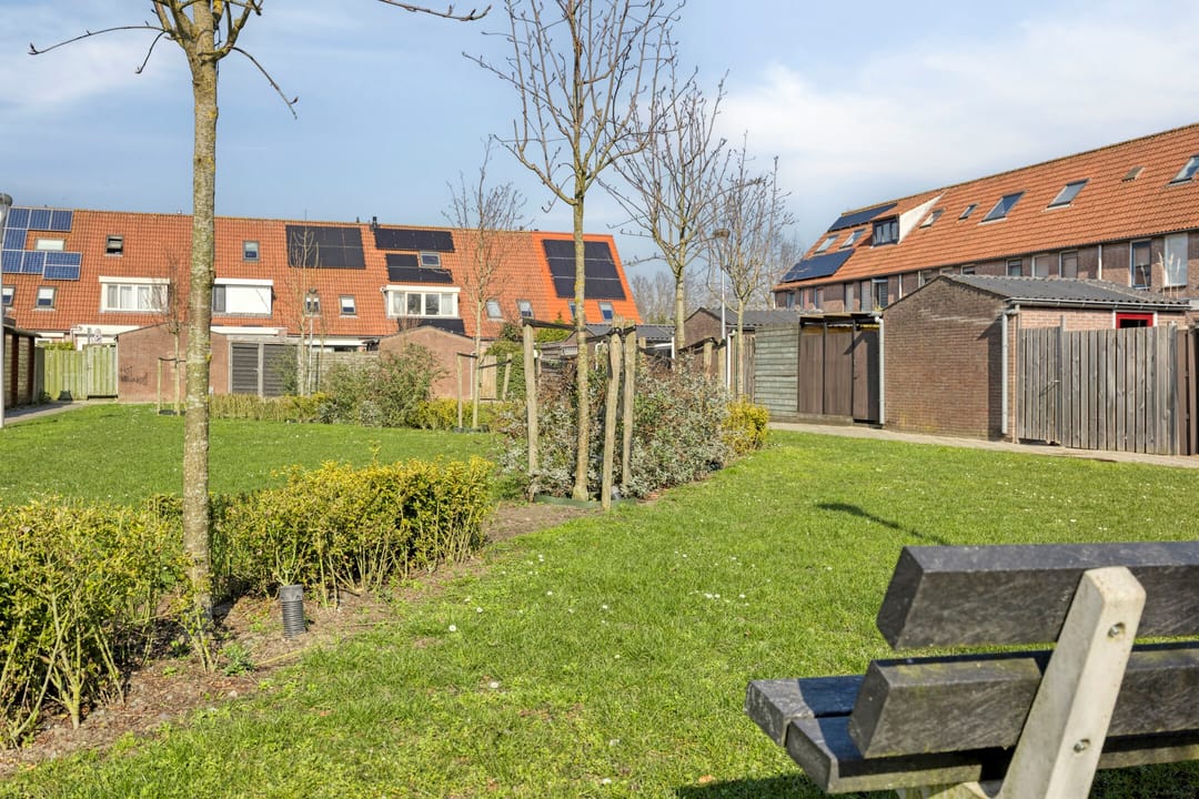 Photo 38 of Leeghwaterstraat 175