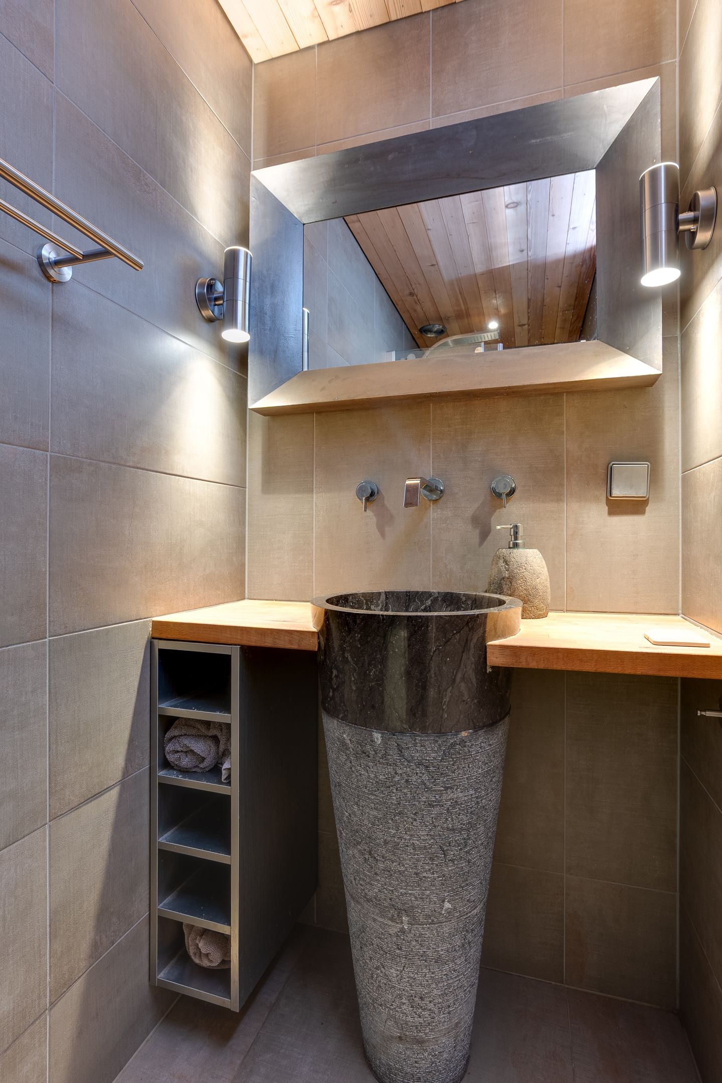 Photo 18 of Julianalaan 19