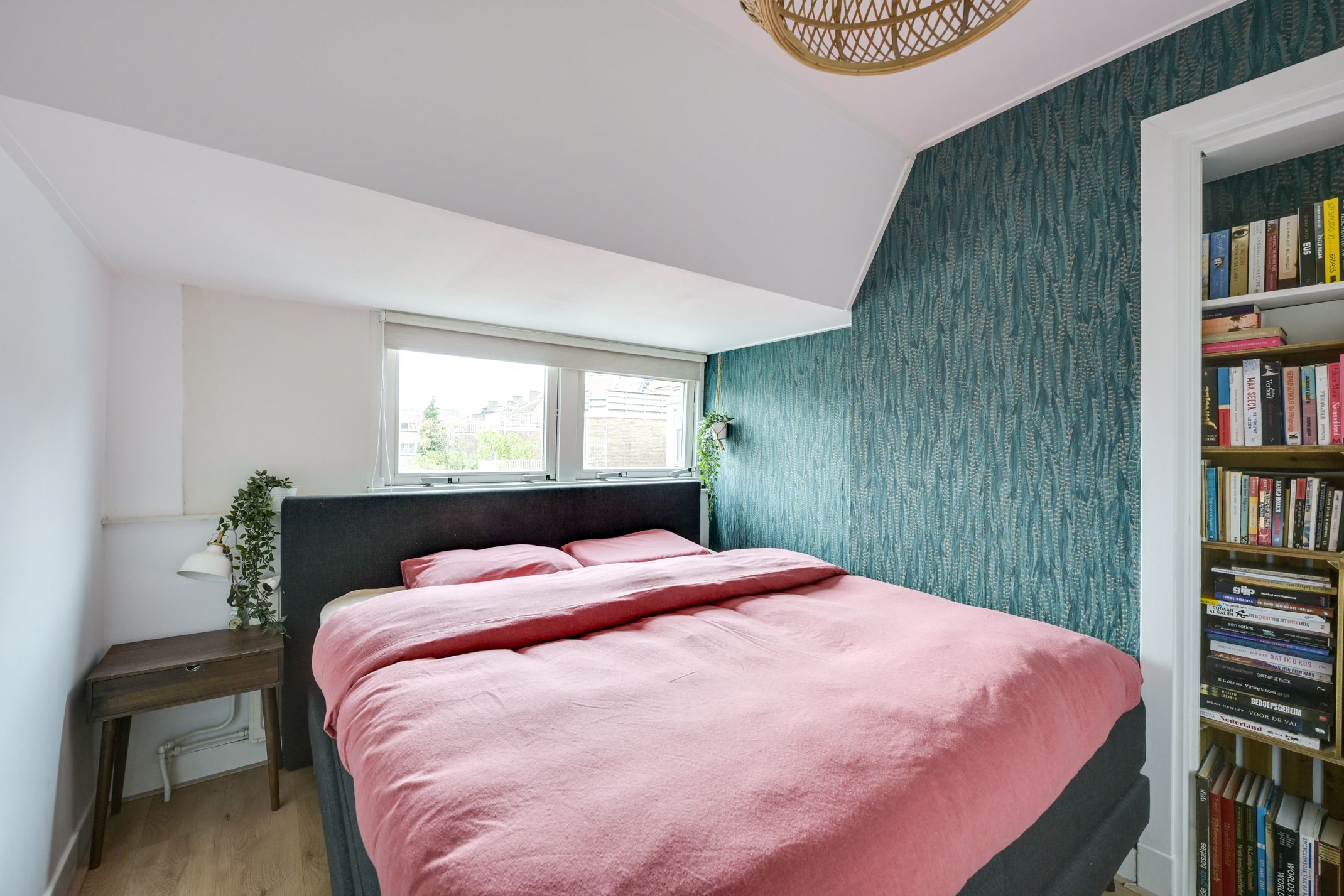 Photo 24 of Spuistraat 17