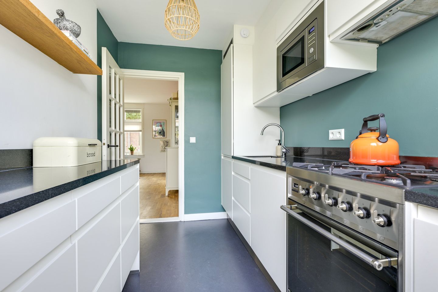 Photo 4 of Spuistraat 17