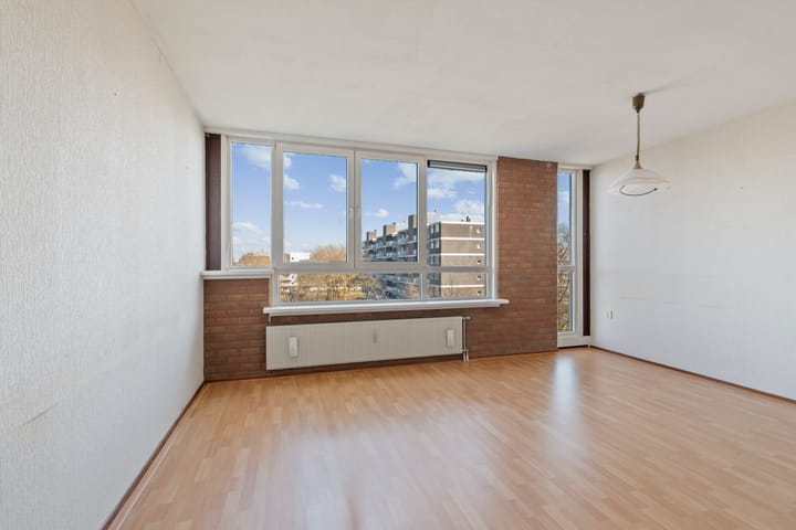 Photo 2 of Engelenburg 465