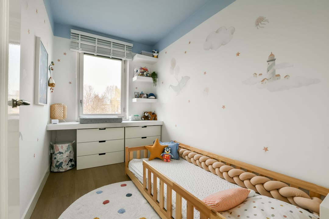 Modern Extended Corner Family Home with Heat Pump in Amstelveen's Kastelenbuurt — 21