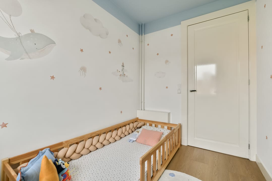 Modern Extended Corner Family Home with Heat Pump in Amstelveen's Kastelenbuurt — 22