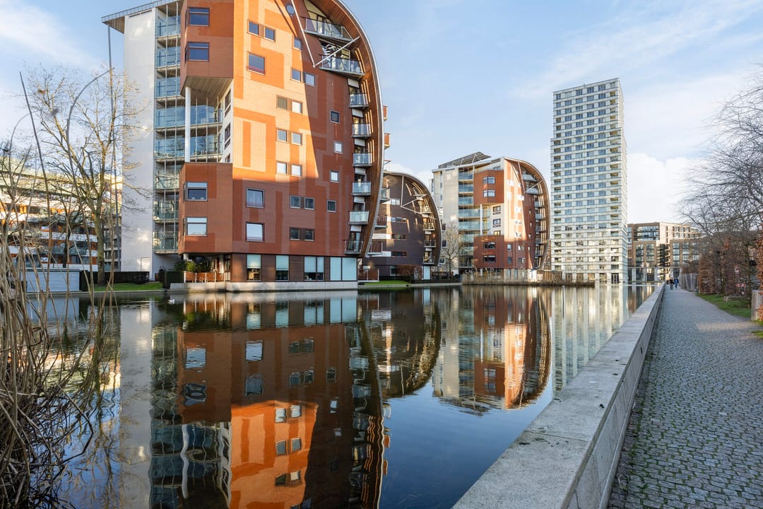 Modern 3-room corner apartment with terrace, parking and storage in Paleiskwartier — 26