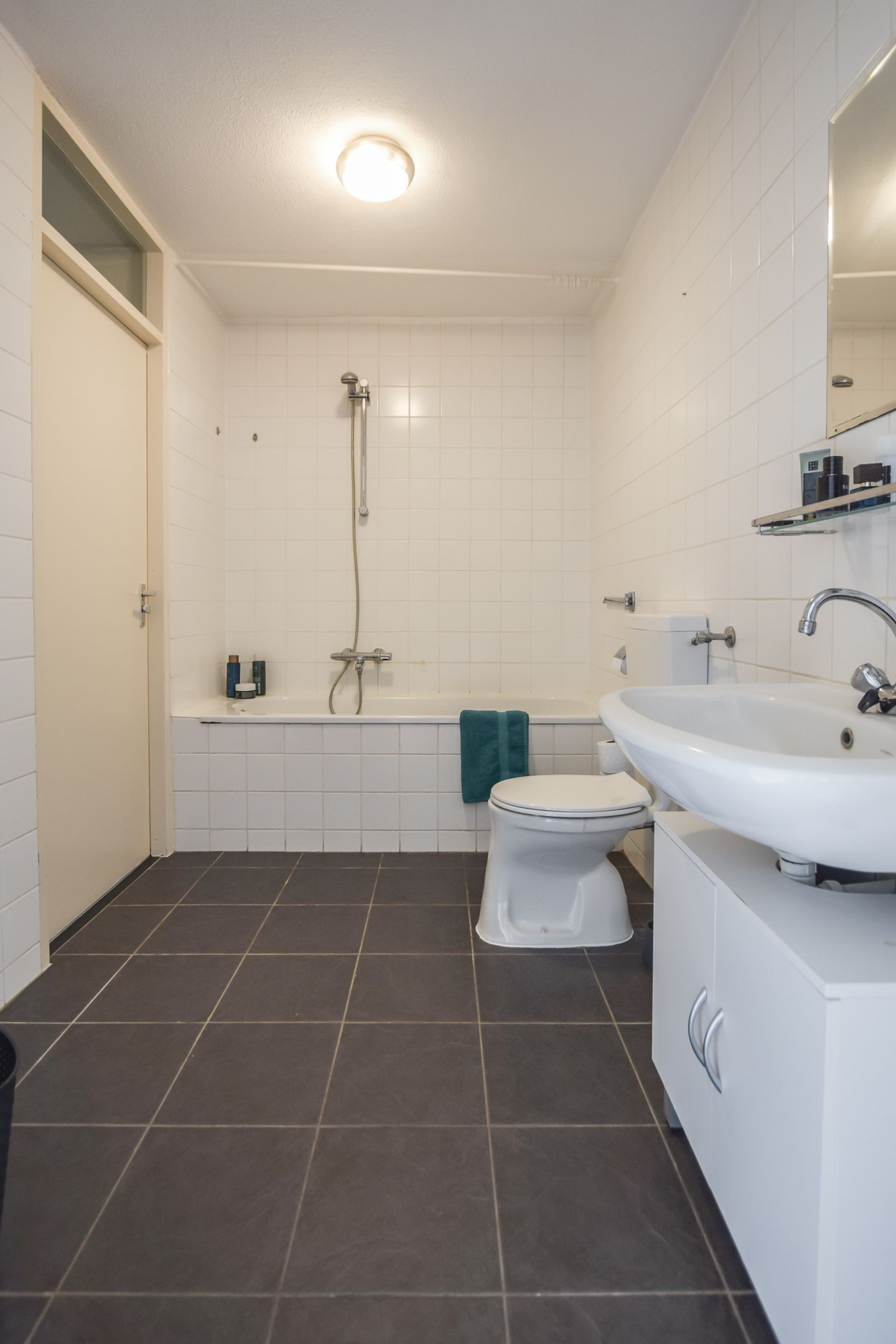 Ground floor apartment with garden and two parking spaces in Maaspoort — 23