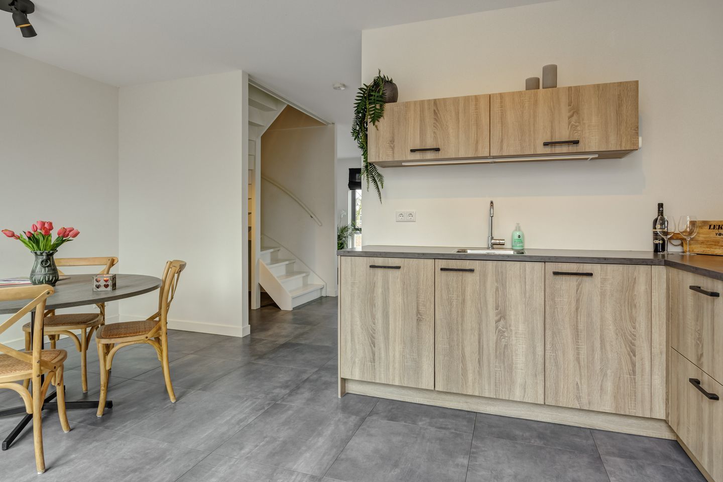 Foto 14 van Irenestraat 42