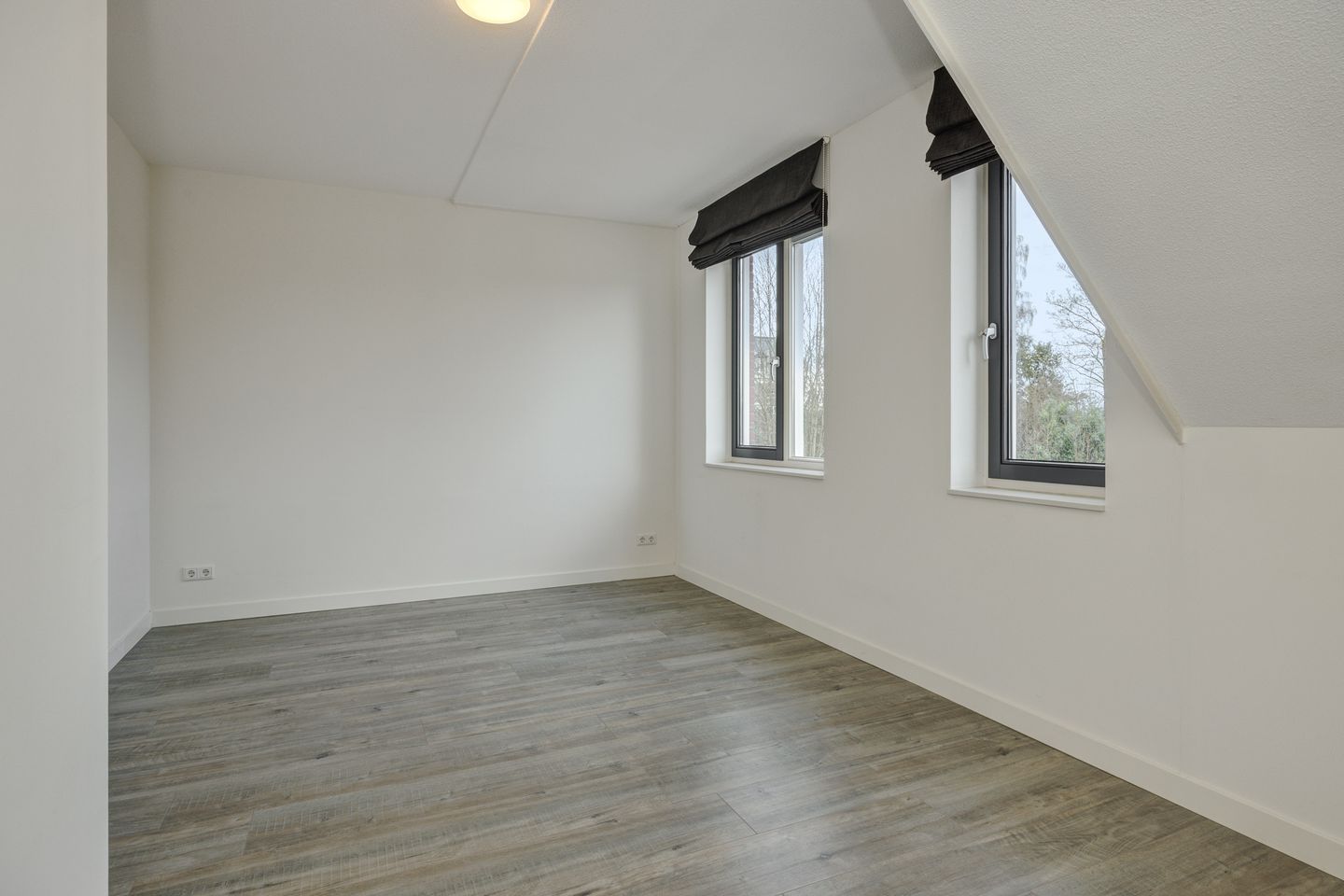 Foto 19 van Irenestraat 42