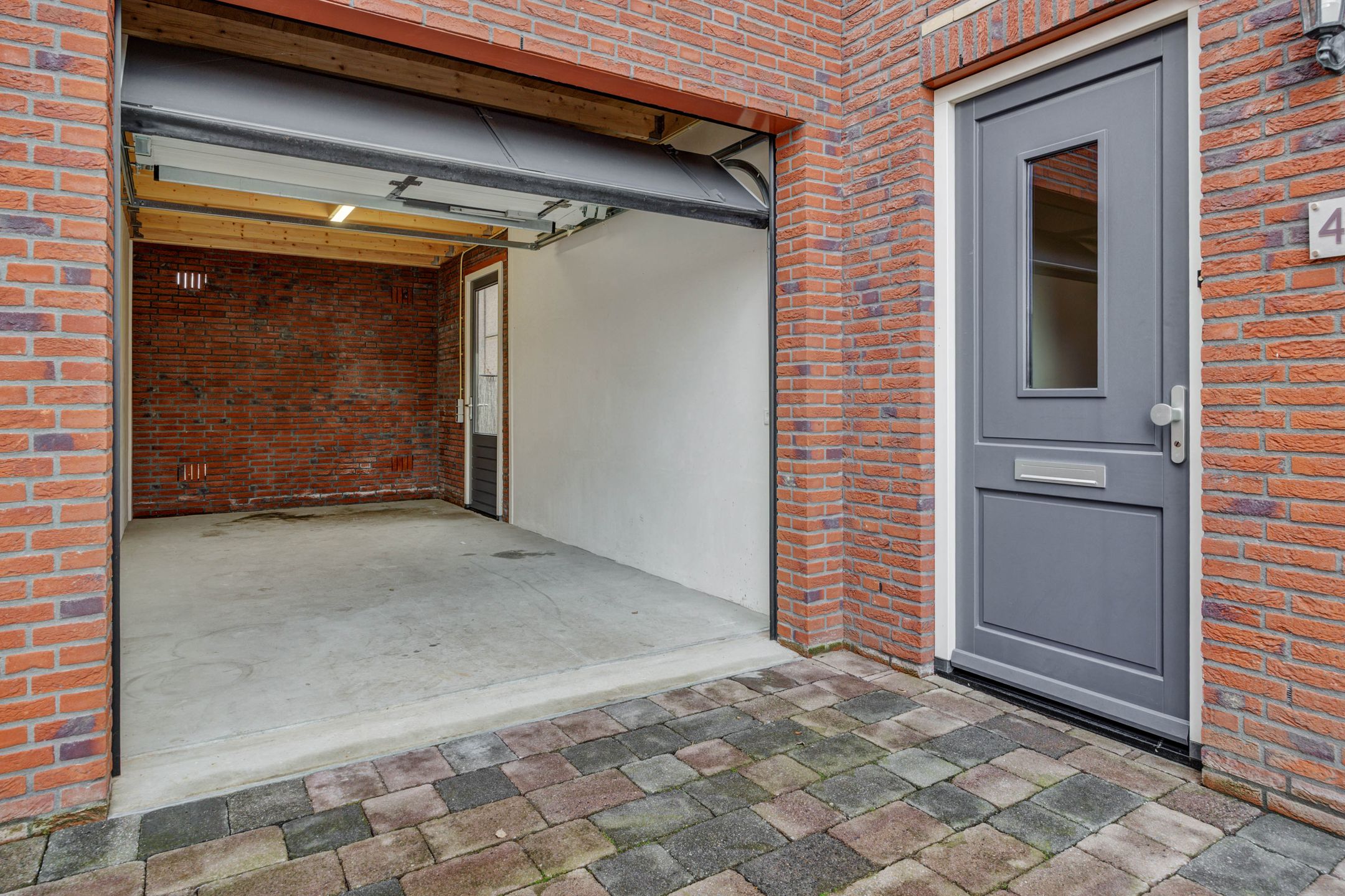 Foto 36 van Irenestraat 42