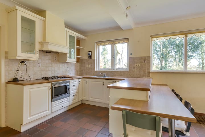 Photo 3 of Walcherenlaan 10