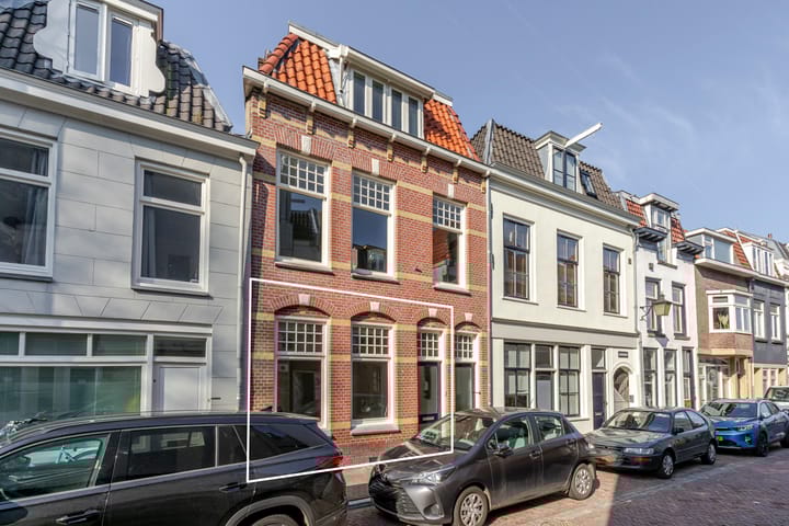 Lange Jufferstraat 38