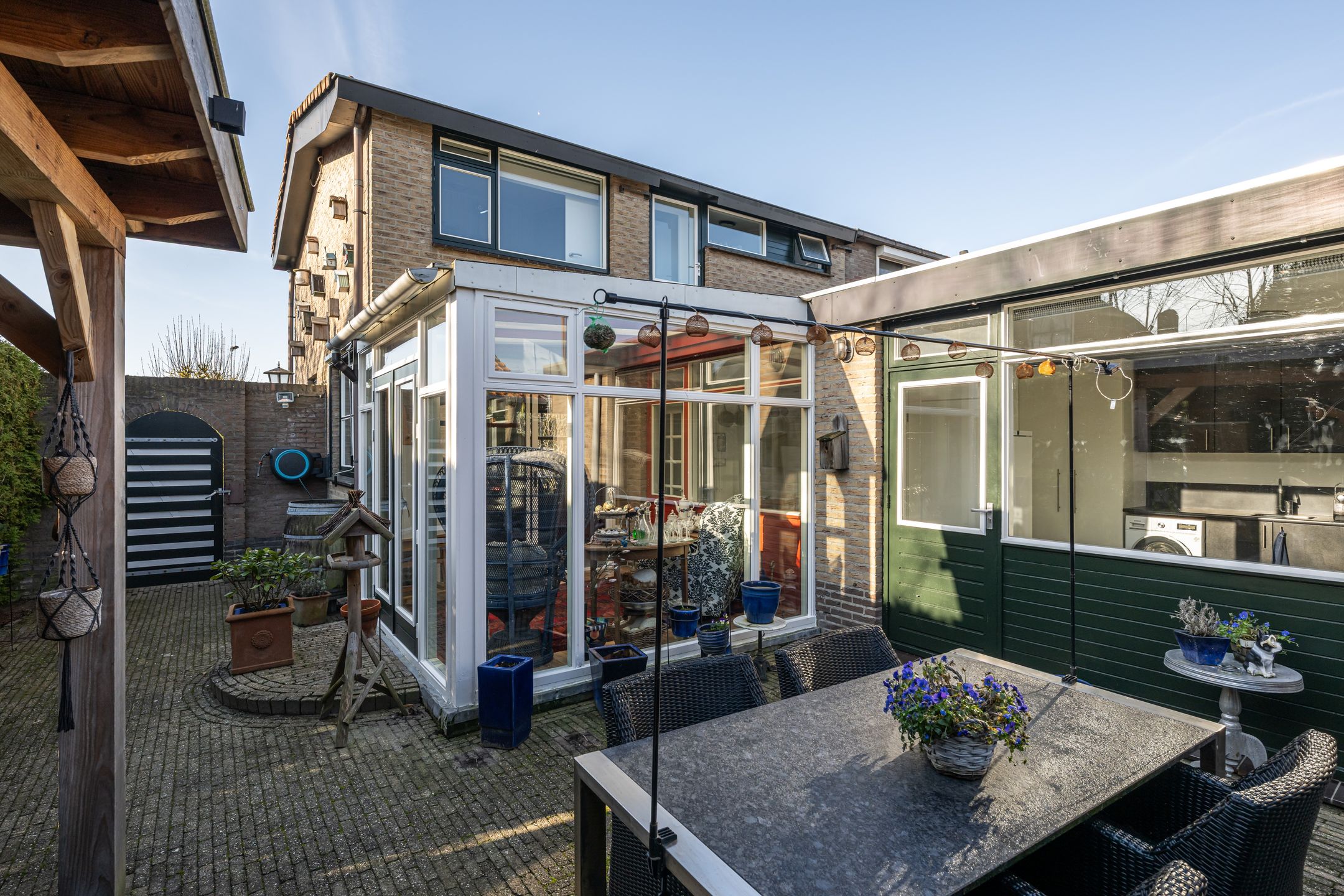 Photo 33 of Stoofweg 11