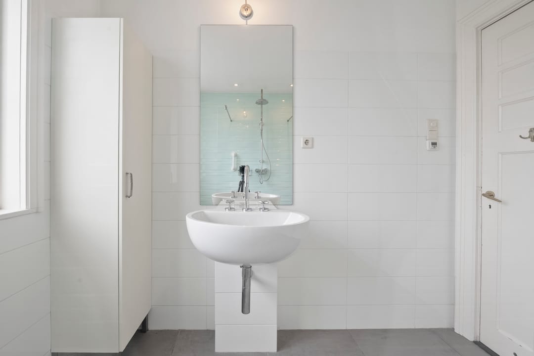 Spacious detached family home with garden and garage in Heemstede Center — 25