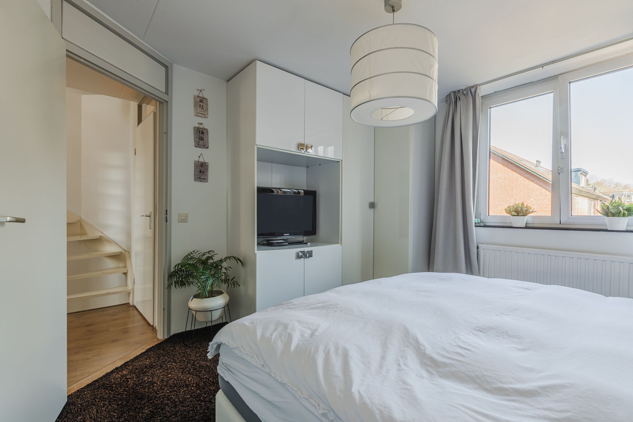 Photo 21 of Roghorst 185