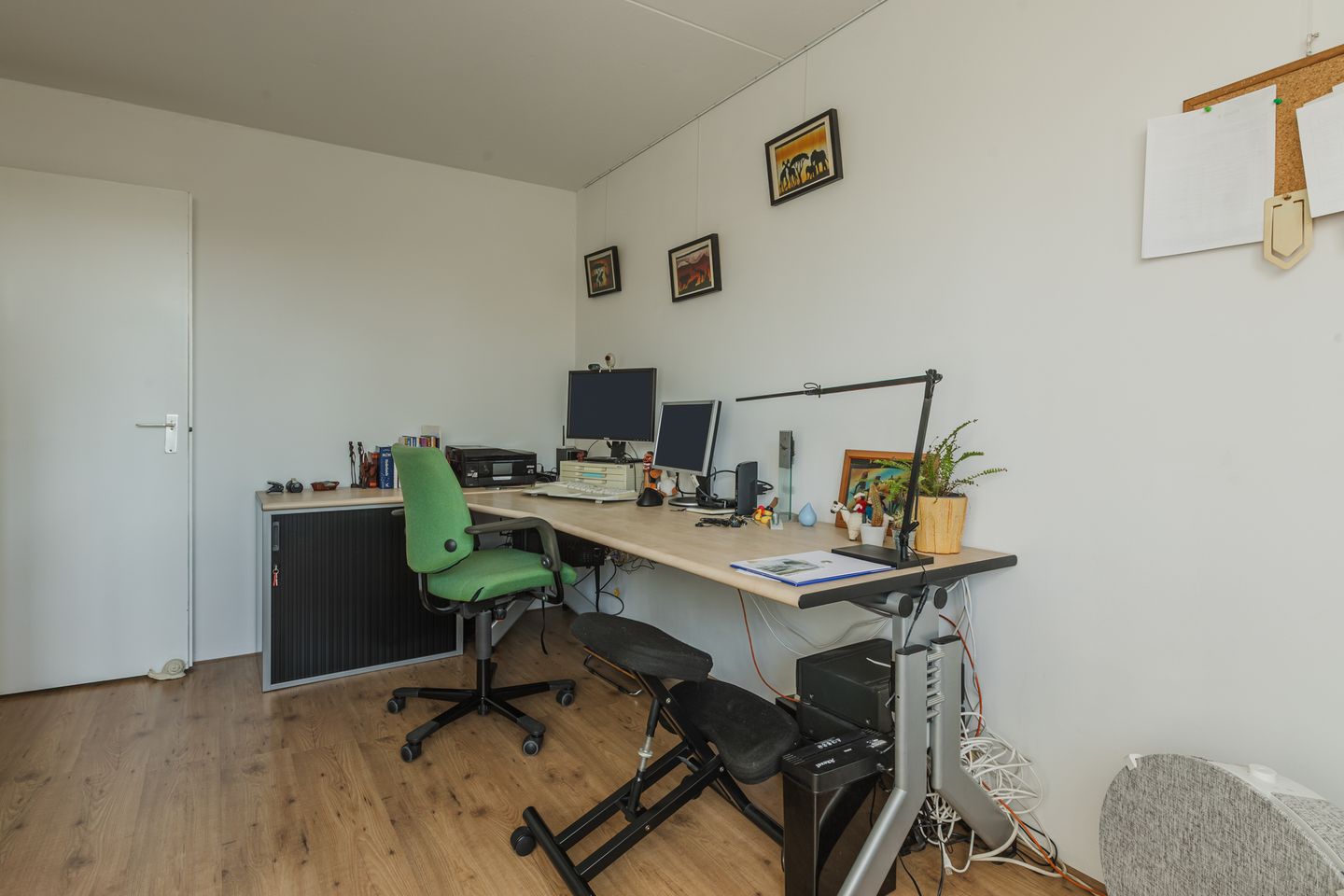 Photo 25 of Roghorst 185