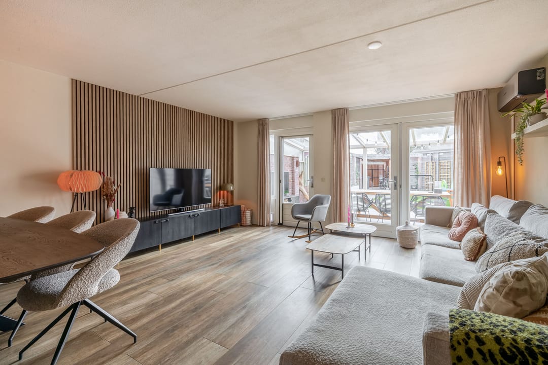 Photo 8 of Lisdodde 60