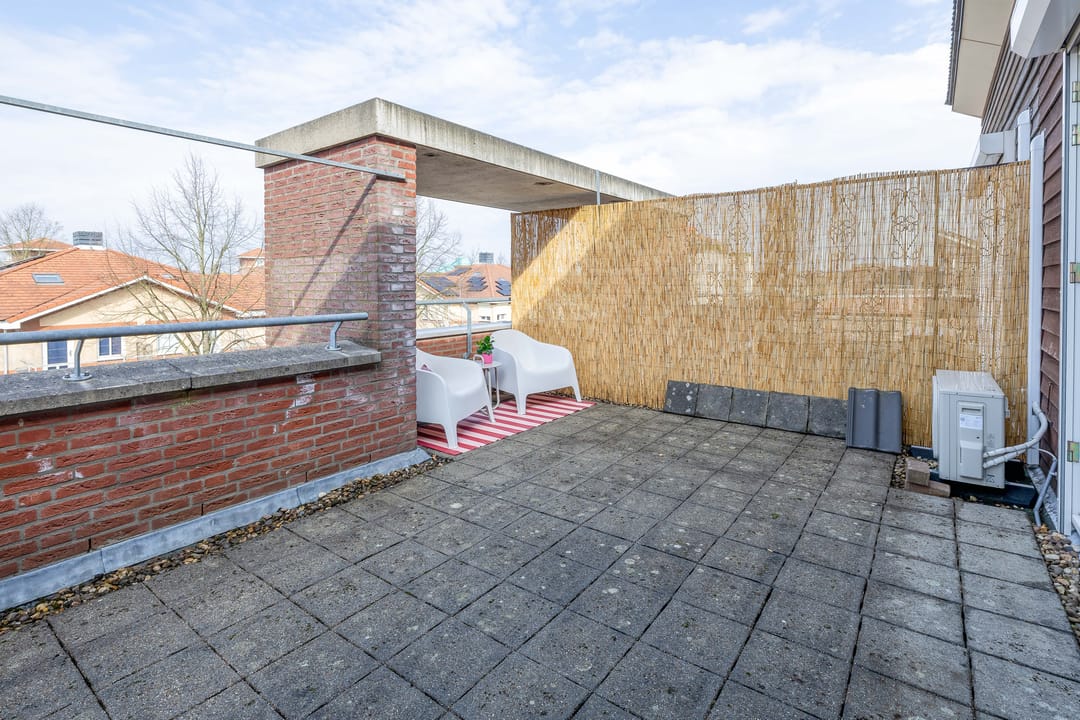 Photo 32 of Lisdodde 60