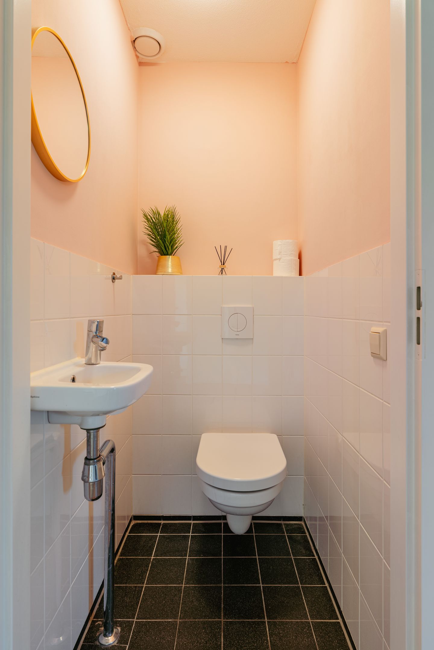 Photo 25 of Van Ostadestraat 209-D