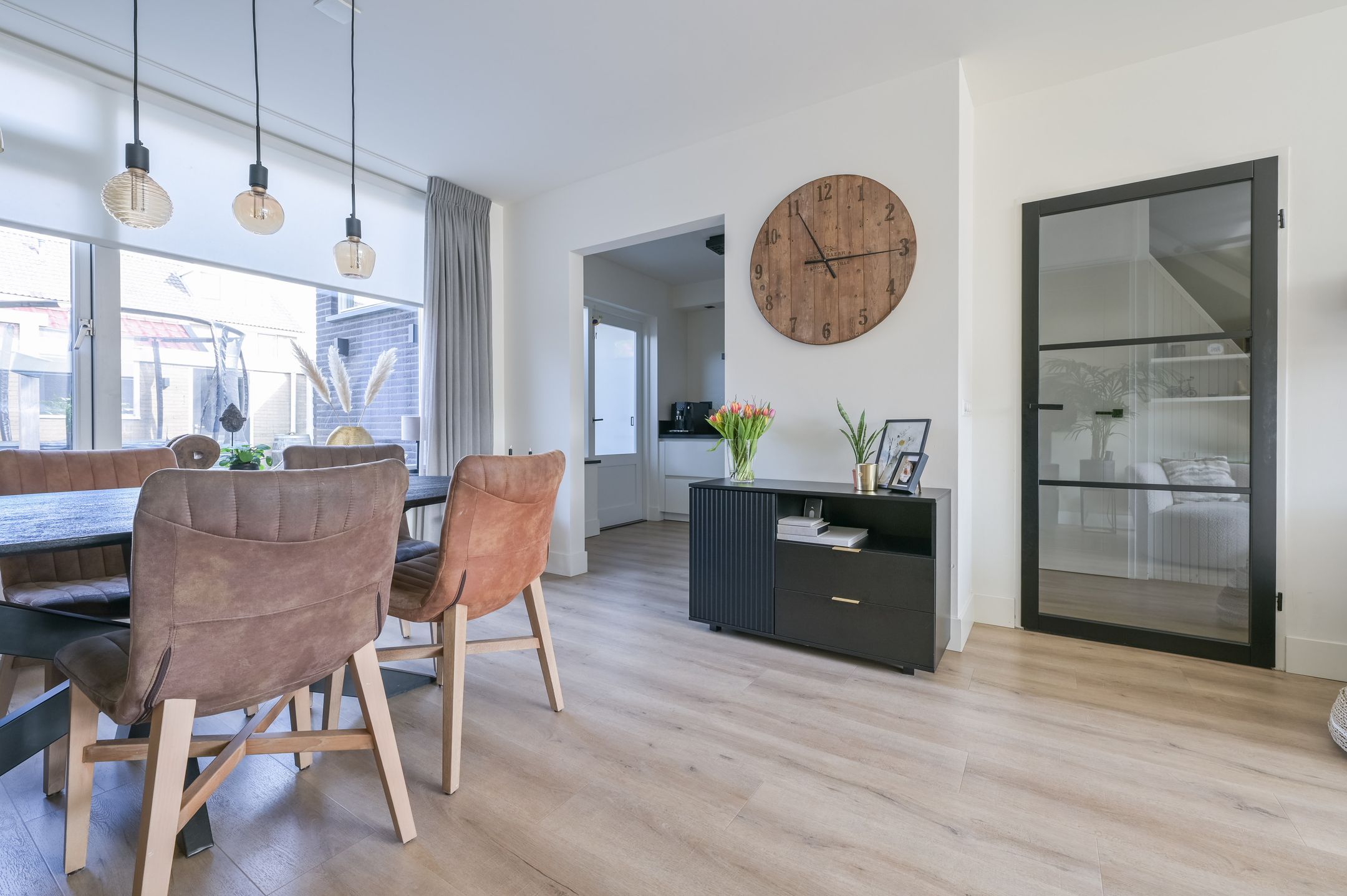 Photo 12 of Vervoornstraat 76