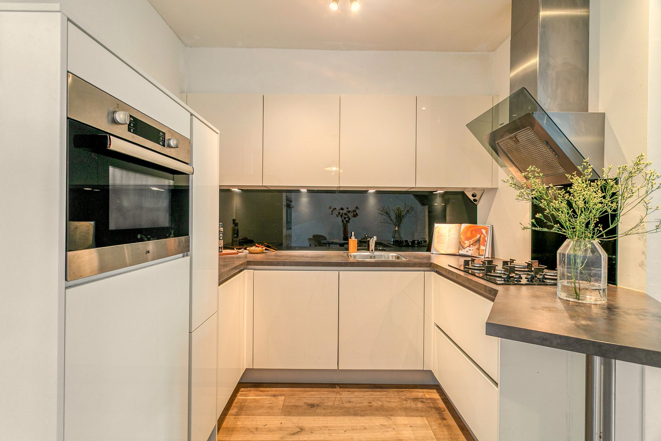 Foto 12 van Schinkelkade 61-1