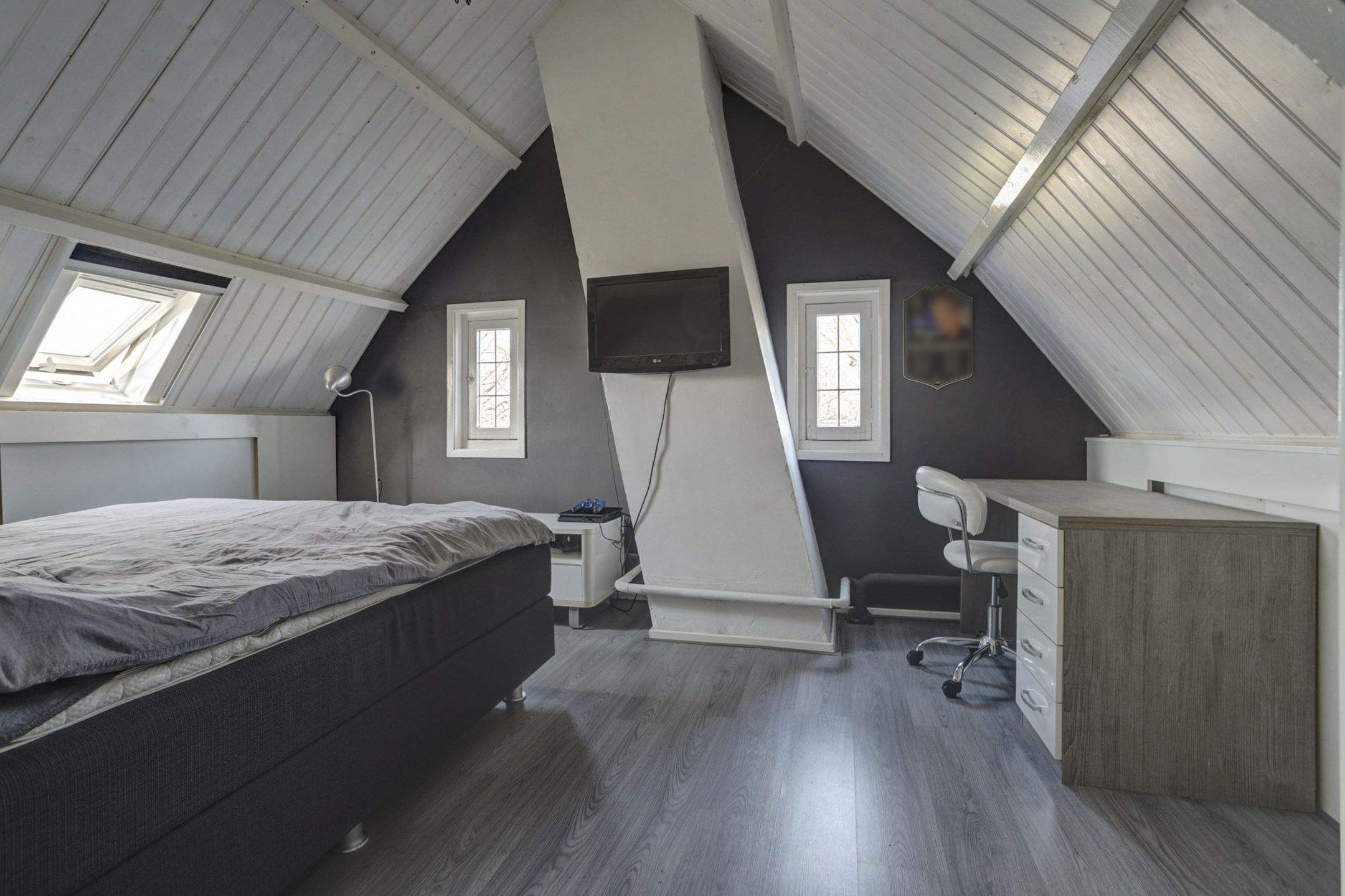 Foto 51 van Burgemeester van Loonstraat 73