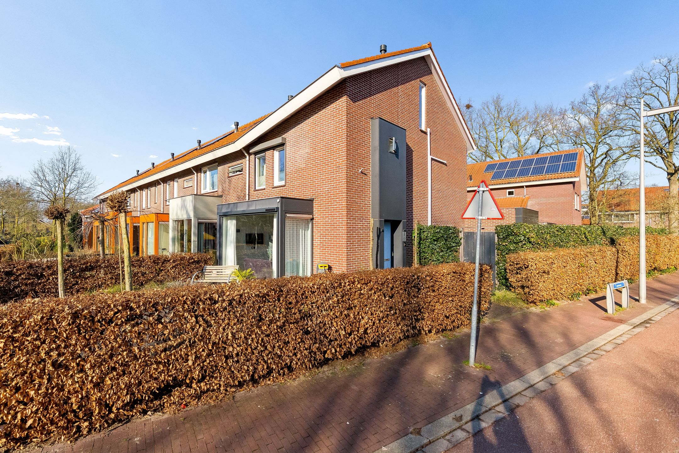 Photo 3 of Laarwoud 3