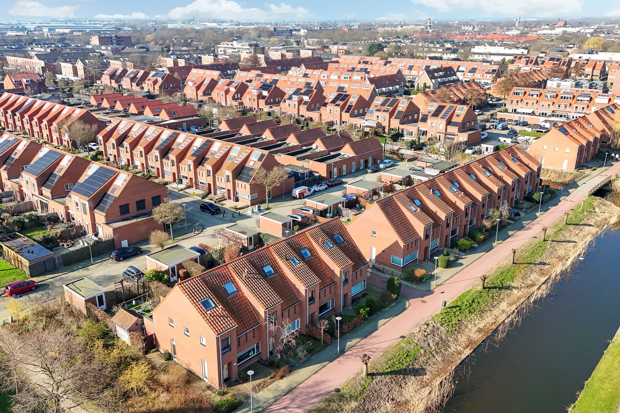 Buying a house in The Netherlands., Aalbessenlaan 33