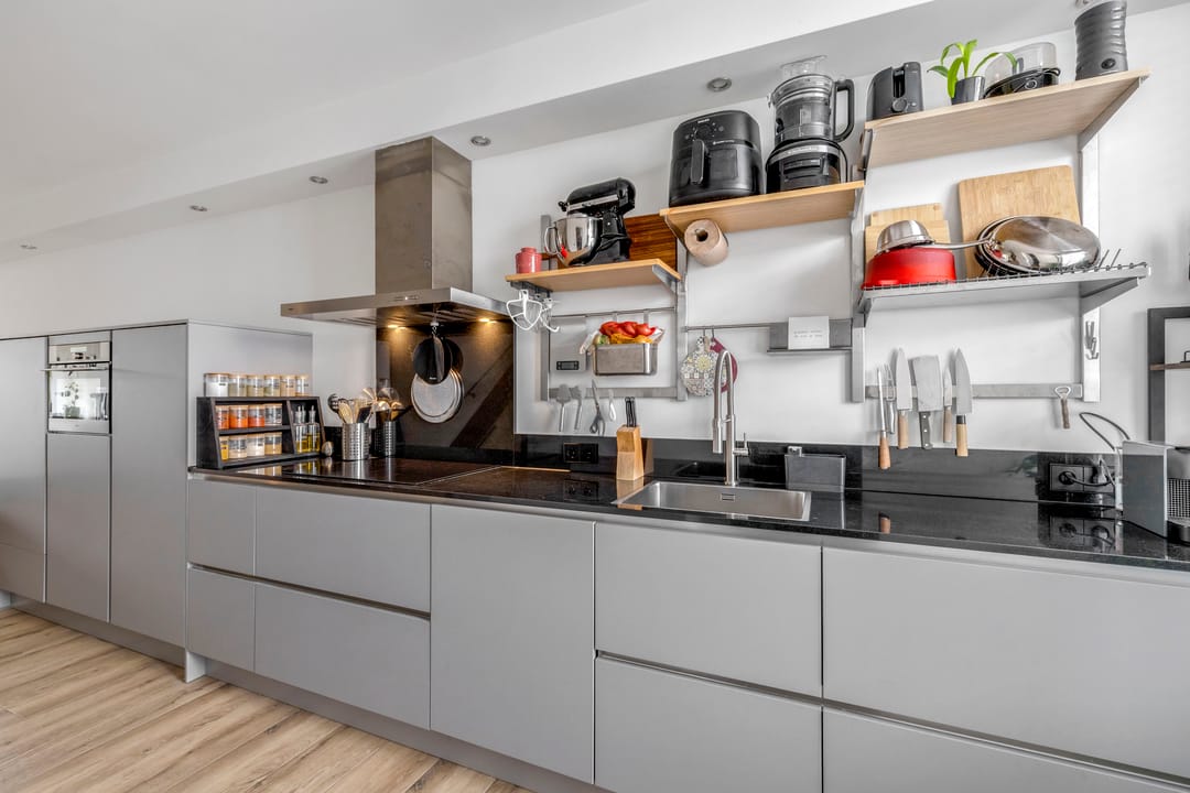 Photo 11 of Voorstraat 140