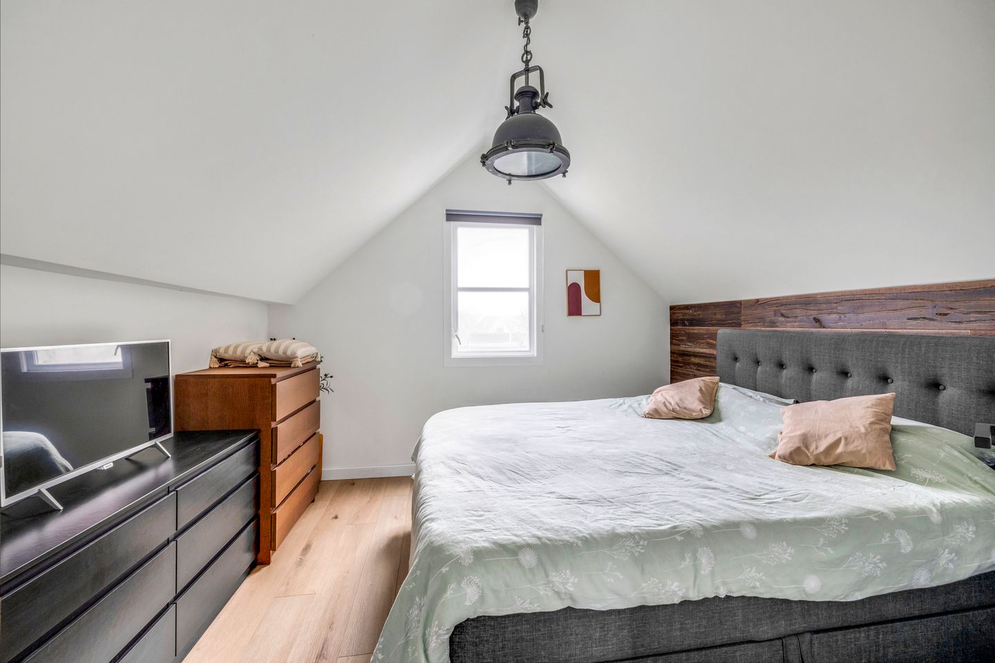 Photo 20 of Voorstraat 140