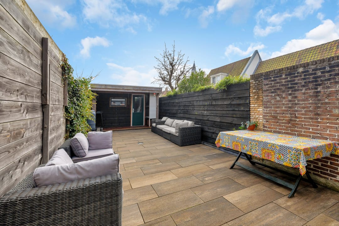 Photo 26 of Voorstraat 140