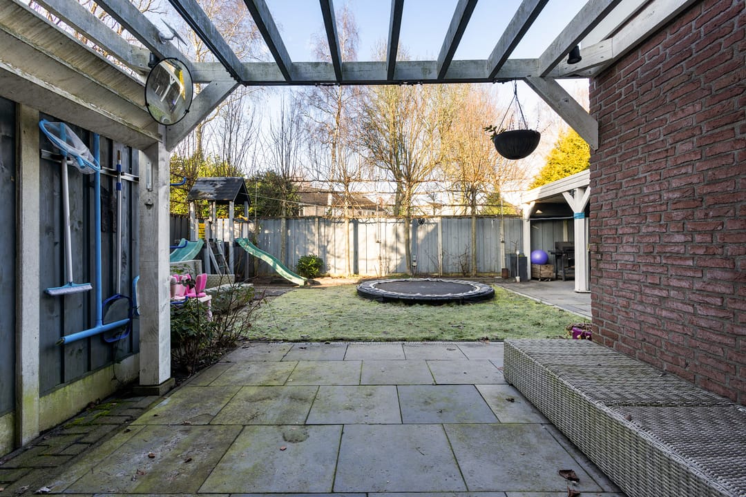 Foto 28 van Menuetstraat 18