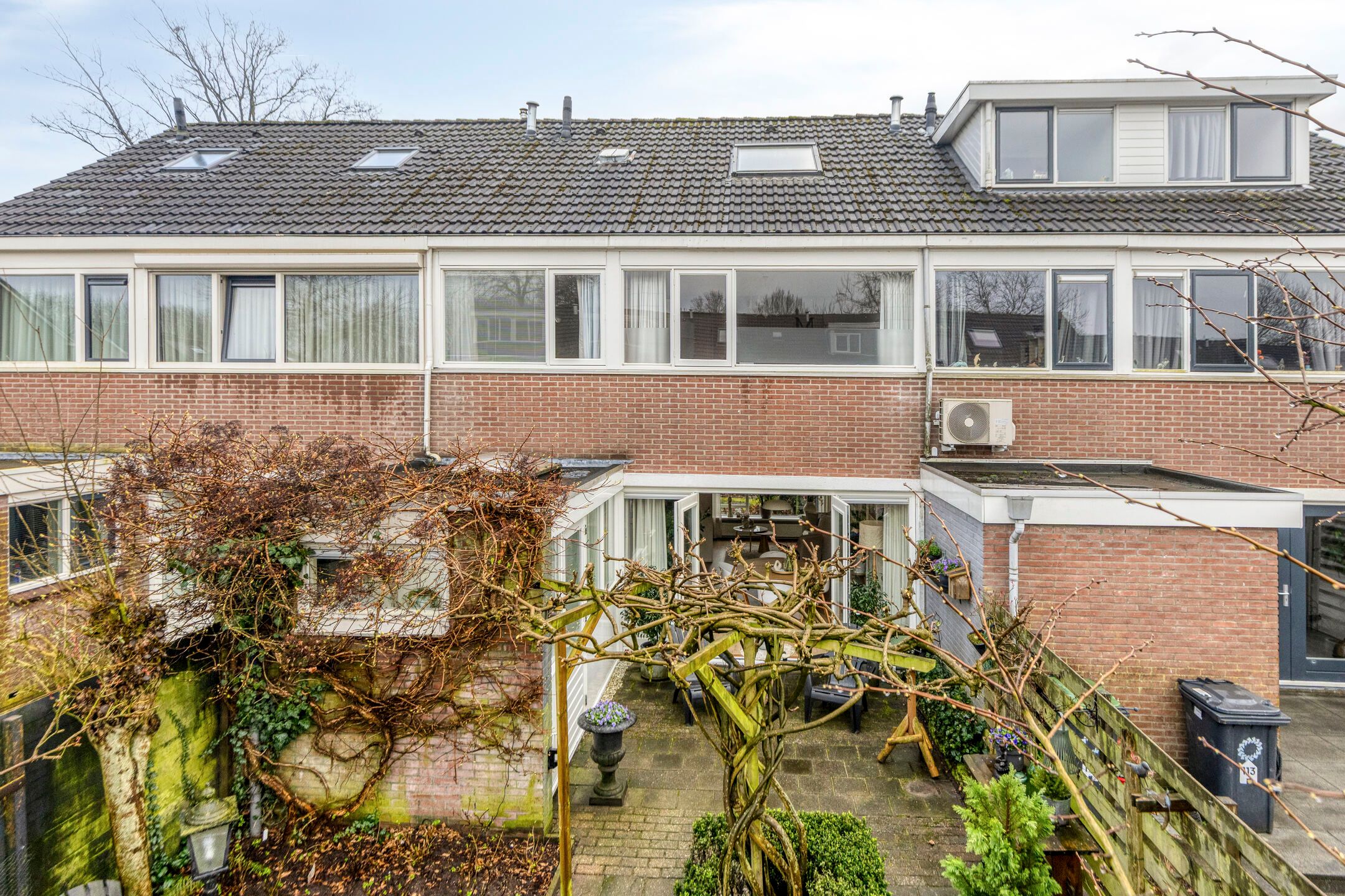 Photo 60 of Tjonger 111