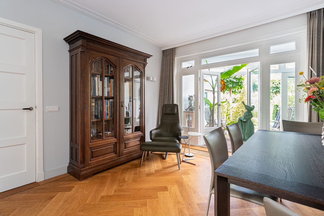 Photo 11 of Hector Treubstraat 19