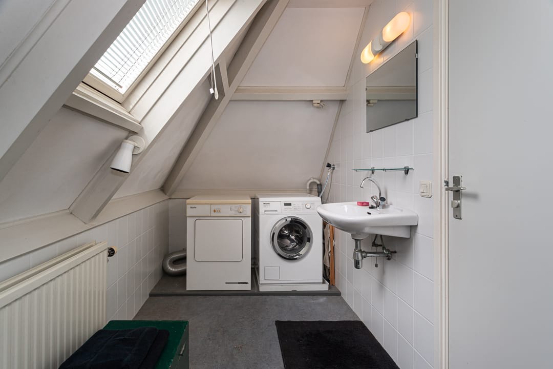 Photo 28 of Hector Treubstraat 19