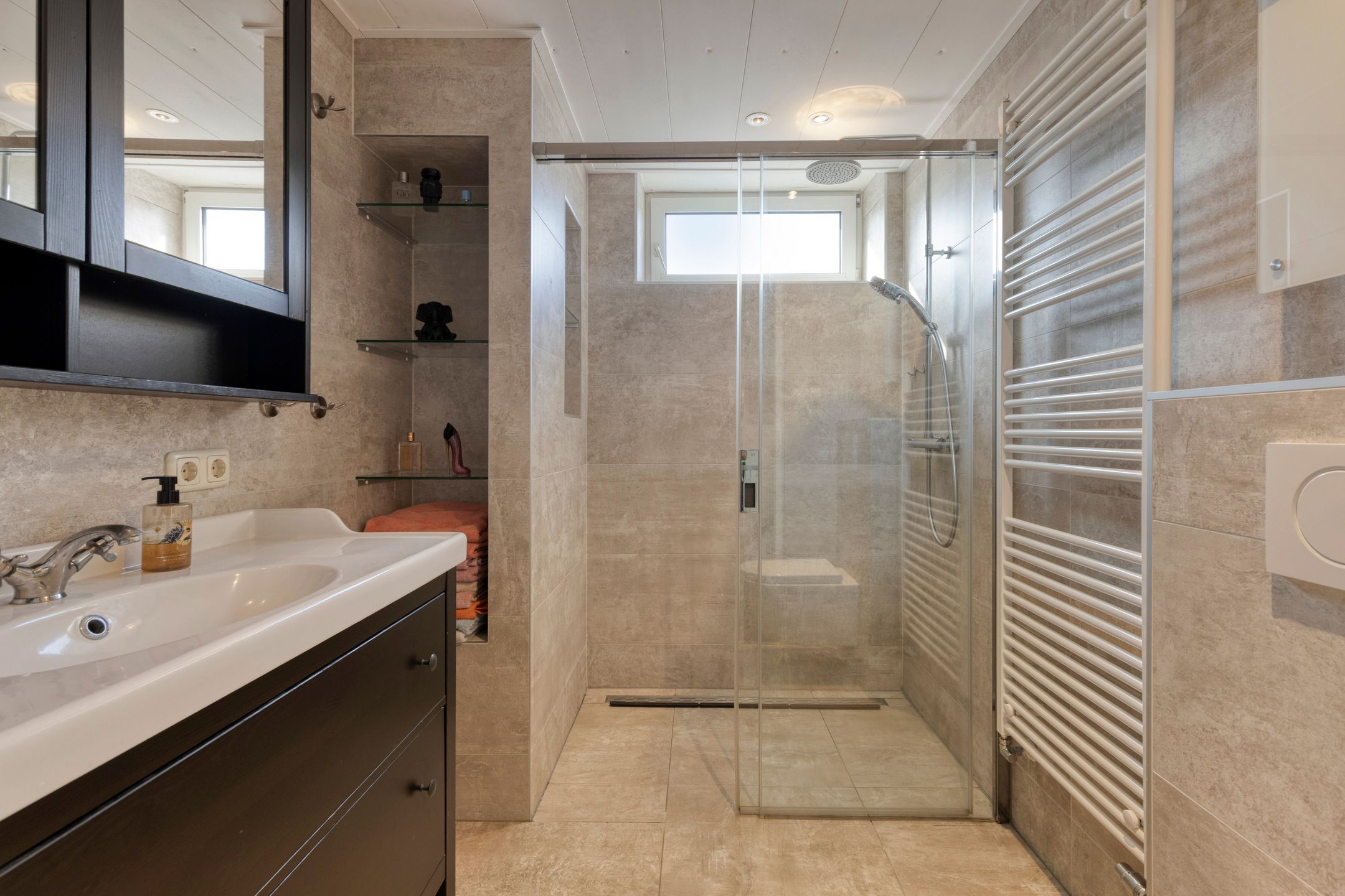 Photo 24 of Duinhof 13