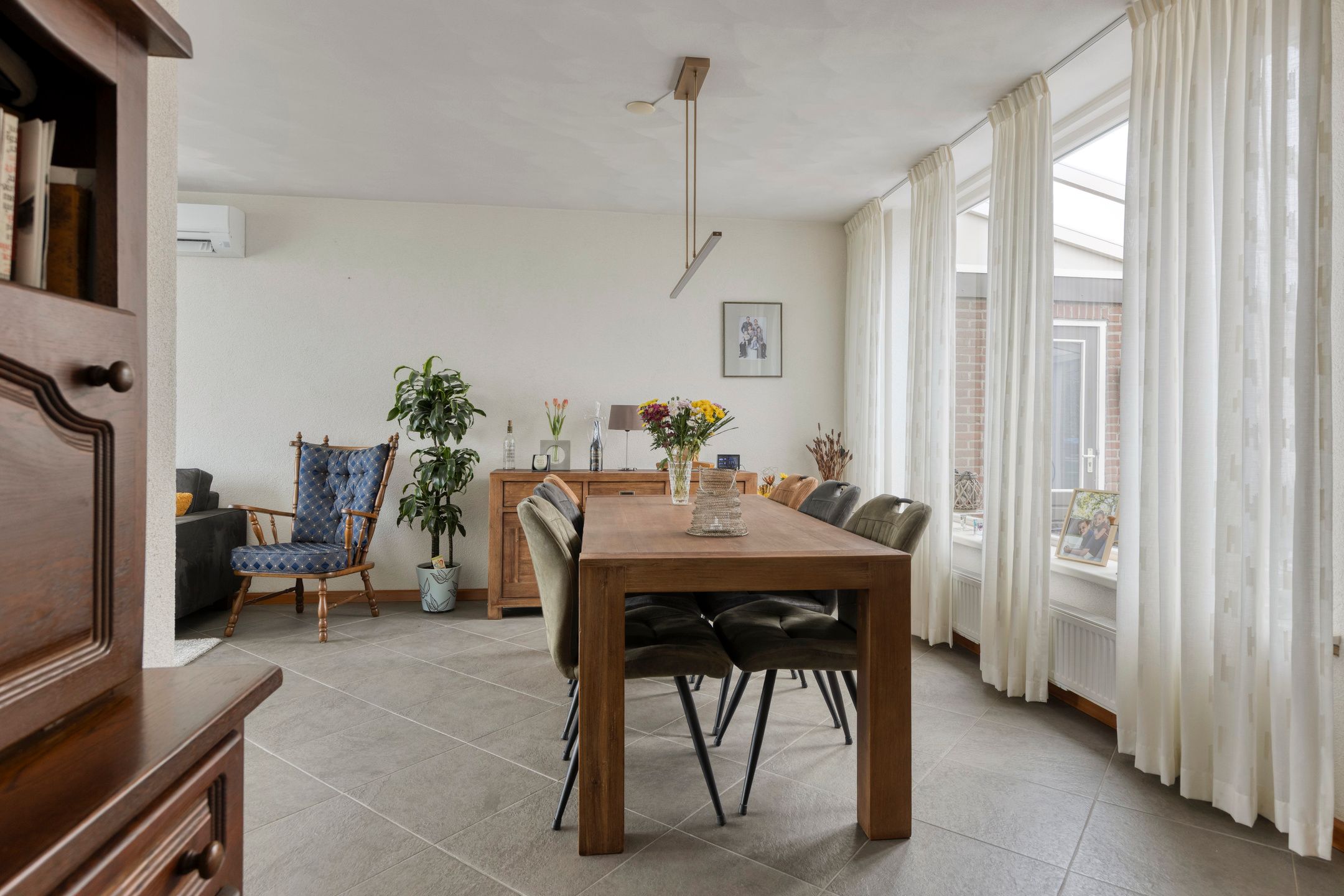 Foto 9 van Van Duivenvoordestraat 33