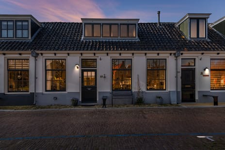 Nieuwe Zijds Burgwal thumbnail