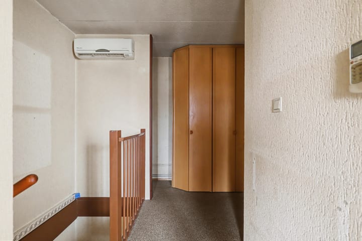 Tussenwoning te koop: Beethovenlaan 198, Zwijndrecht