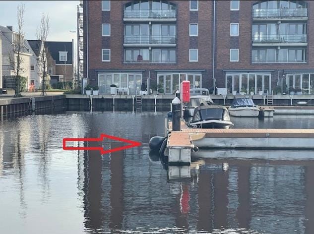 Spaarnebuiten ligplaats 15