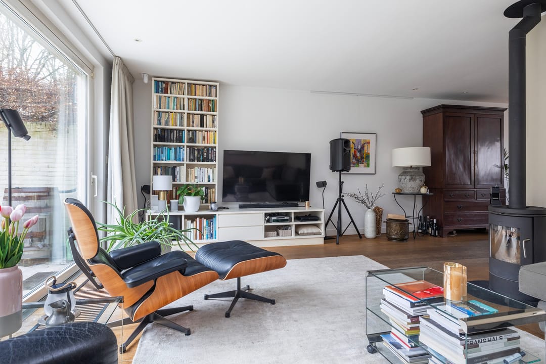 Photo 11 of Apollovlinder 10