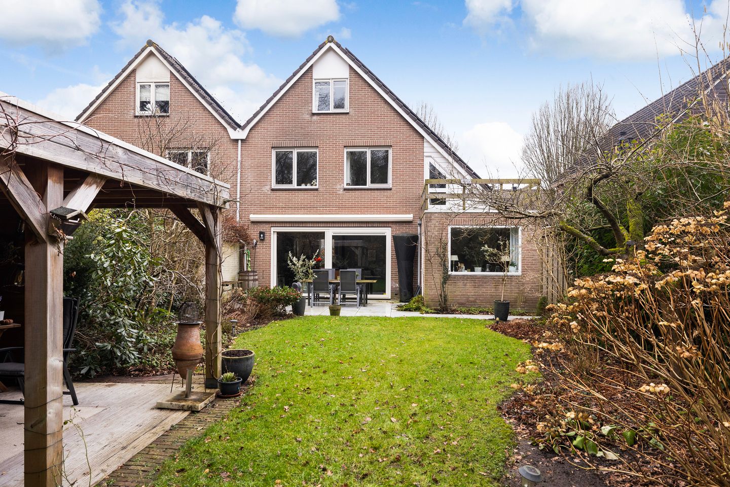 Photo 34 of Apollovlinder 10