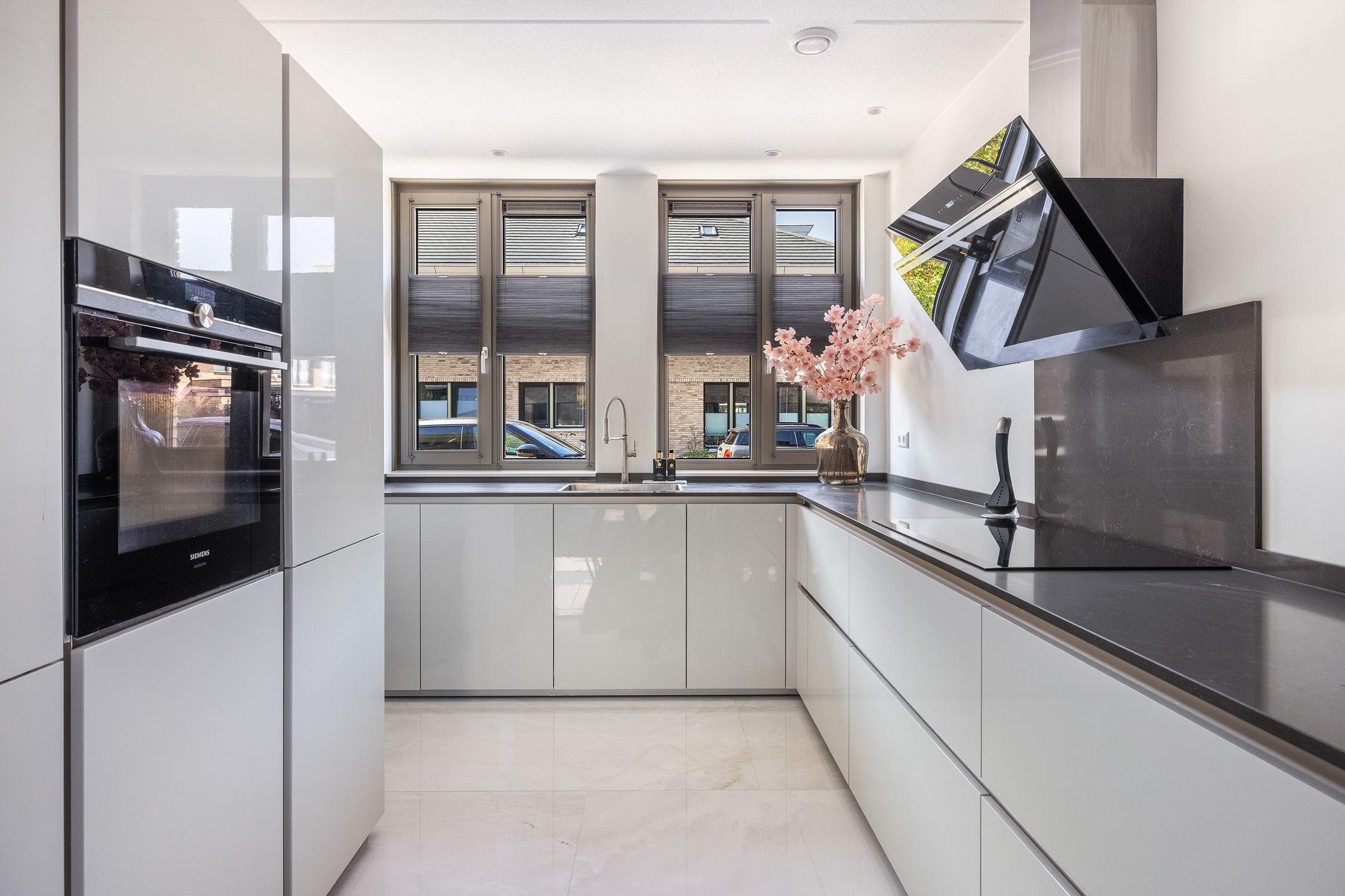 Foto 3 van Heerenhuis 16