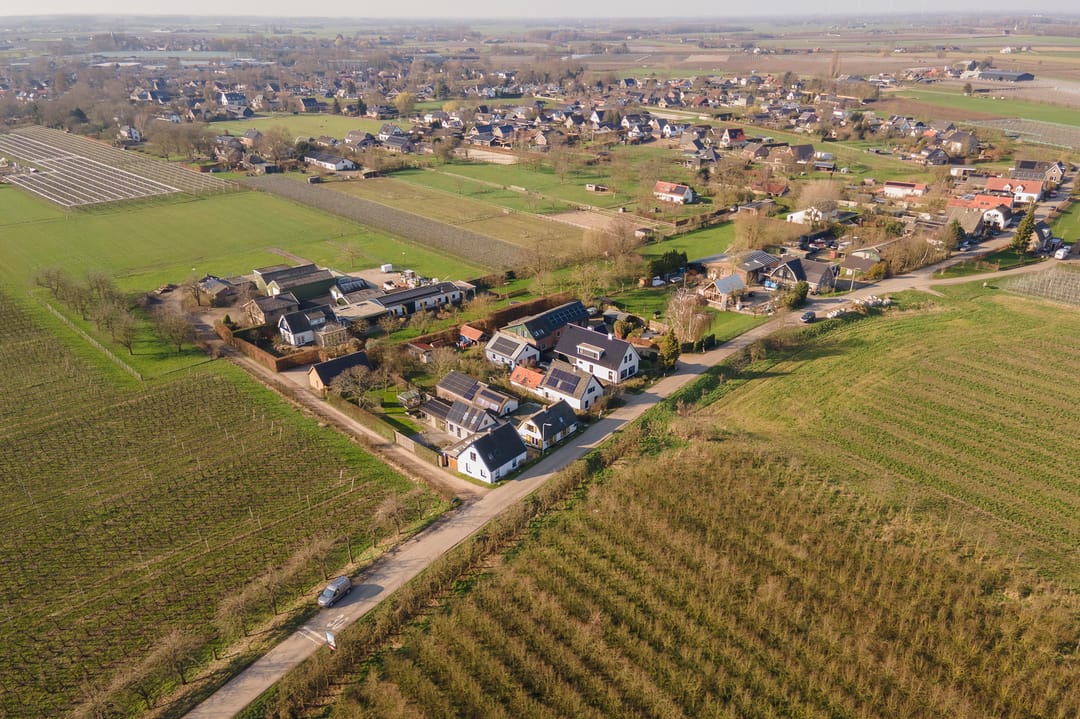 Photo 67 of Lingedijk 151