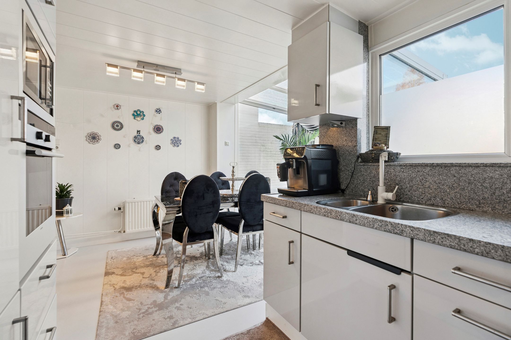 Foto 15 van Monnetstraat 14